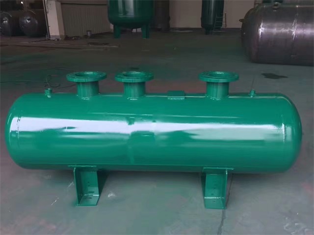 阆中阆中阆中蒸汽分气缸